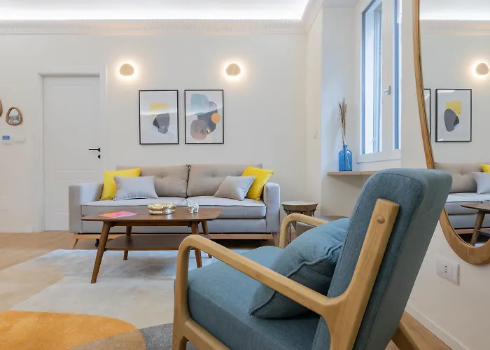 Cheerful Blue Flat By Wonderful Italy *