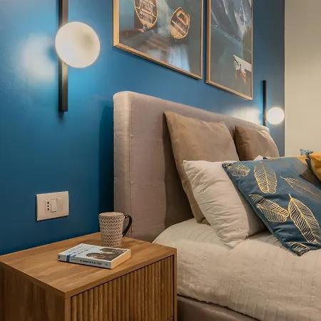 Cheerful Blue Flat By Wonderful Italy Turim