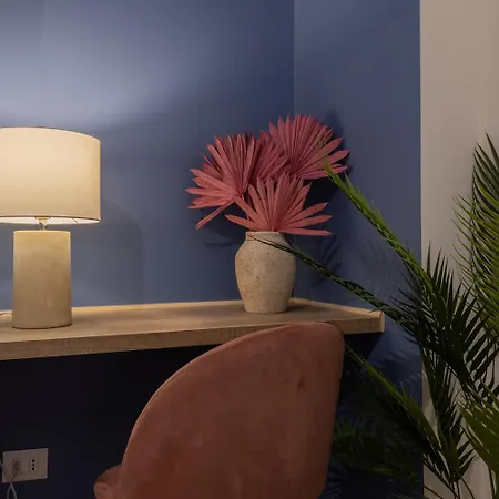 Cheerful Blue Flat By Wonderful Italy *